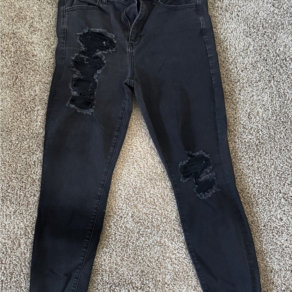 American Eagle Outfitters Black Distressed Skinny Jeans